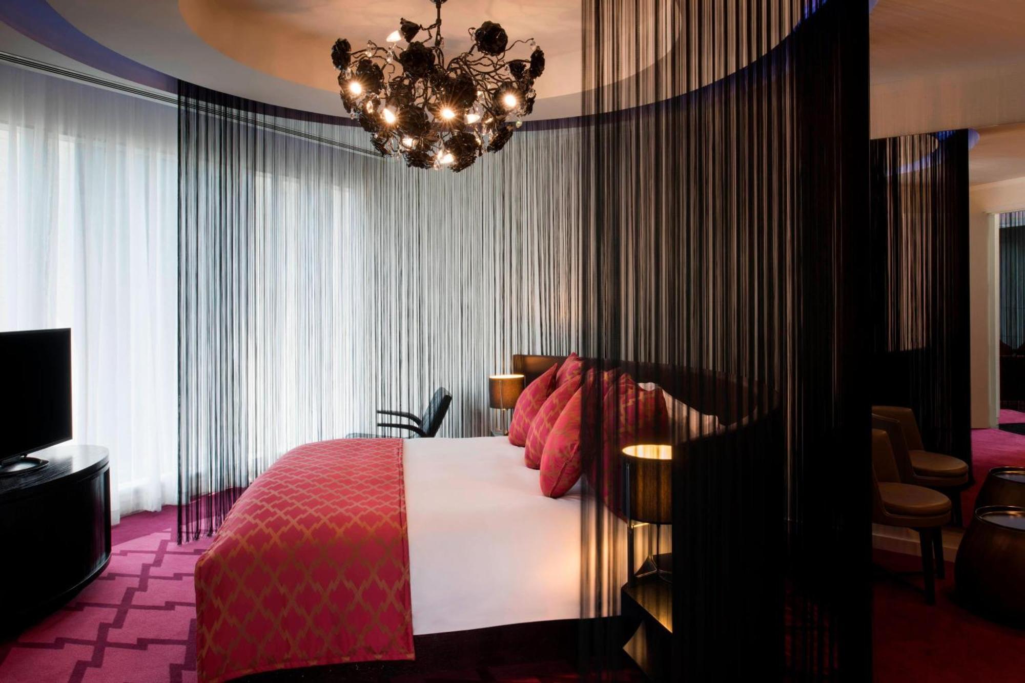 W Hotel